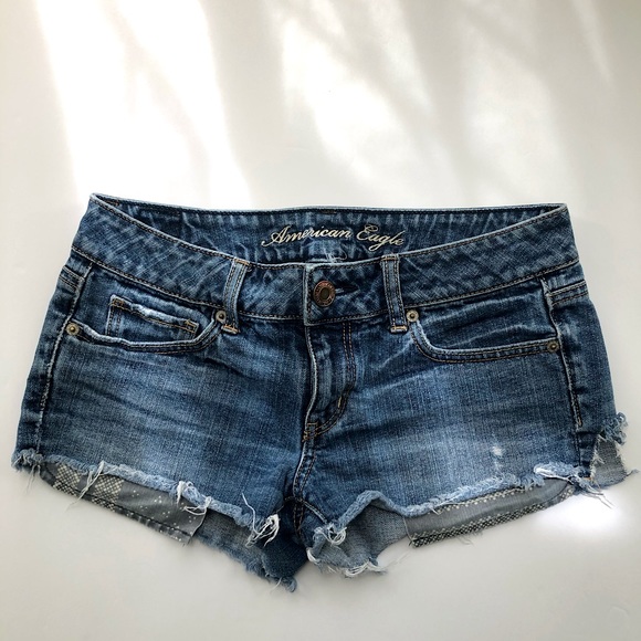 American Eagle Denim light washed shorts - Picture 1 of 2